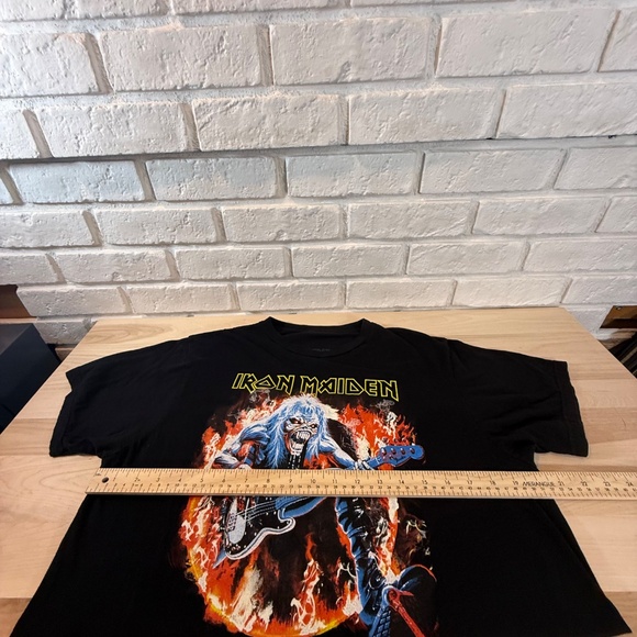 IRON MAIDEN A Real Live One Fiery Guitar Eddie Short Sleeve T-Shirt Adult Large - Picture 5 of 7